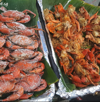 Taman-impian-emas-pasar-malam-salt-baked BBQ Crabs