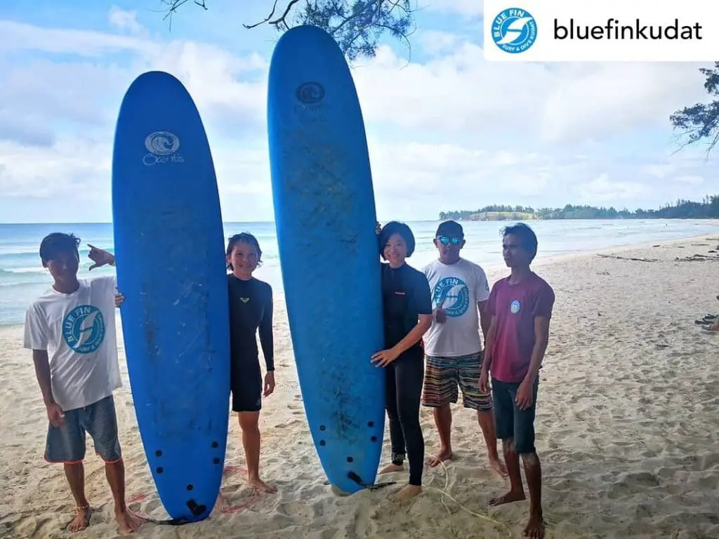 Surfing bluefindkudat