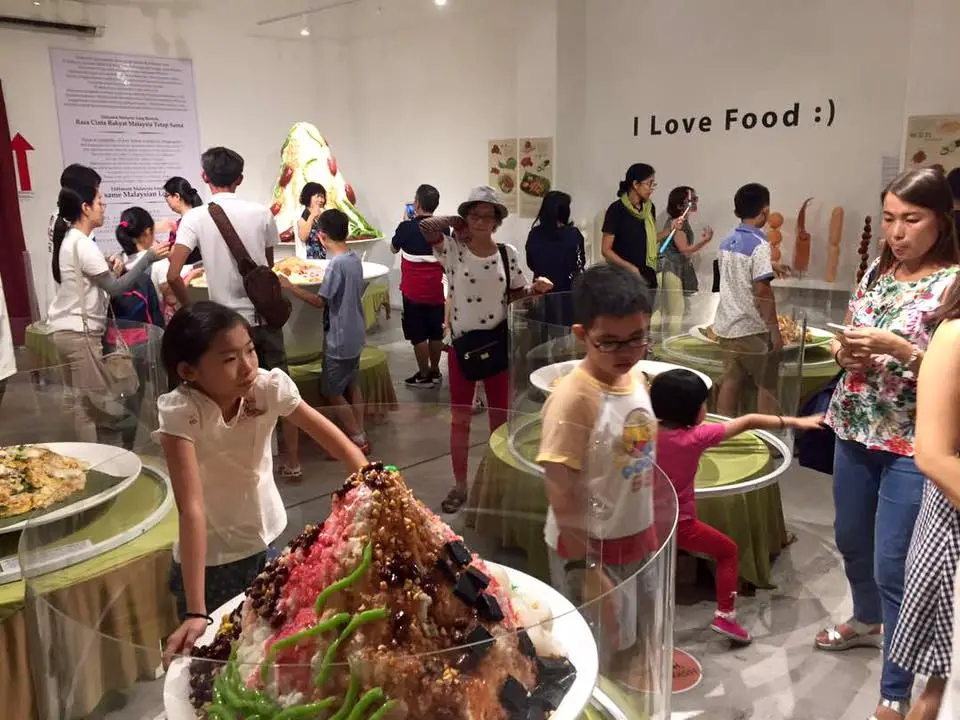 Wonderfood Museum Penang-Visitors