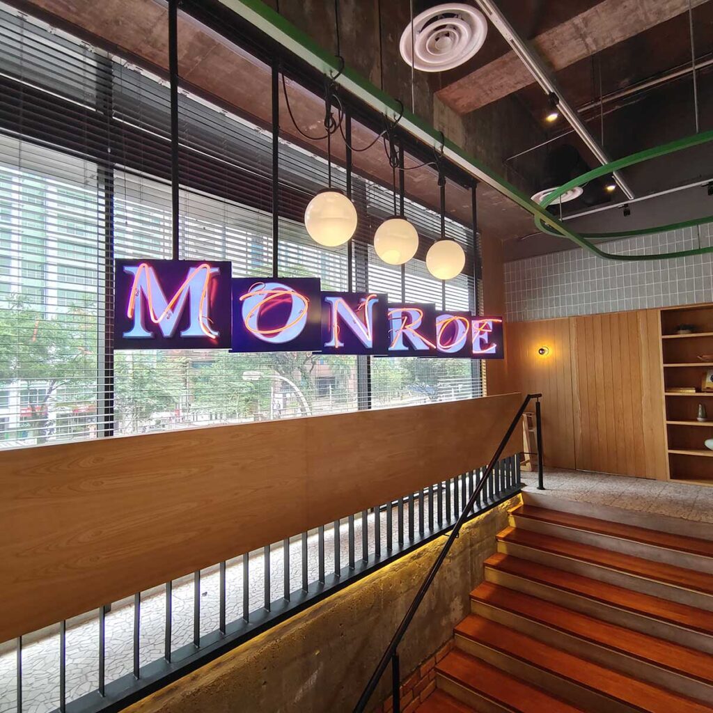 Monroe-Restaurant