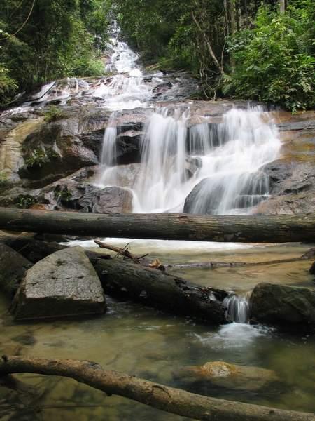 Kanching-waterfalls-rolling-hills-rawang-selangor