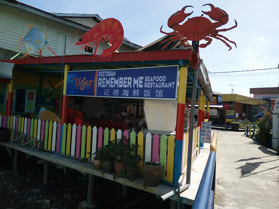 Remember-Me-Seafood-Restaurant-pulau-ketam