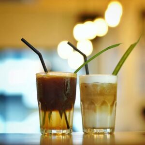 Tujoh-Cafe-pandan-ice-latte