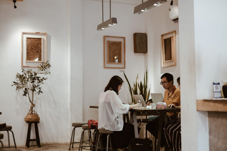 work-friendly-cafe-in-KL