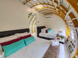 twin-jets-resort-bedroom