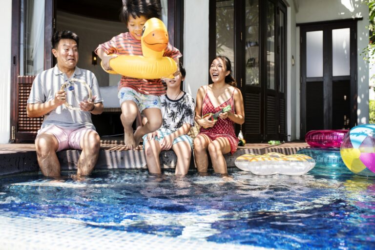 homestays-with-swimming-pools-in-JB