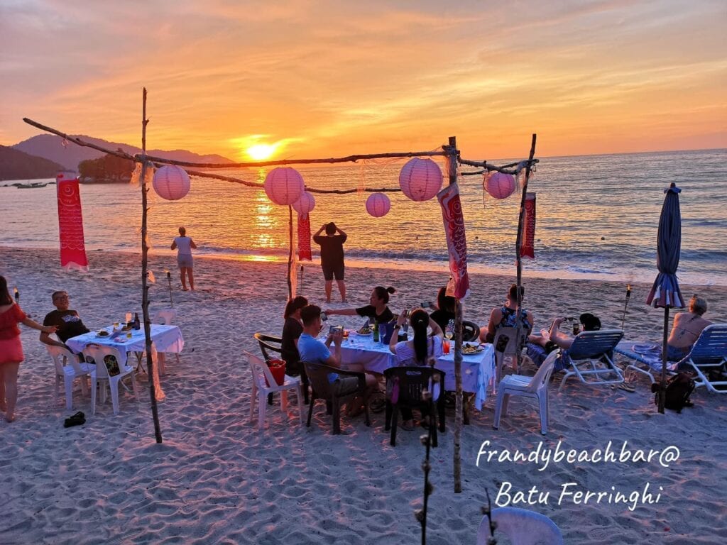 Frandy-Beach-Bar-at-batu-Ferringhi