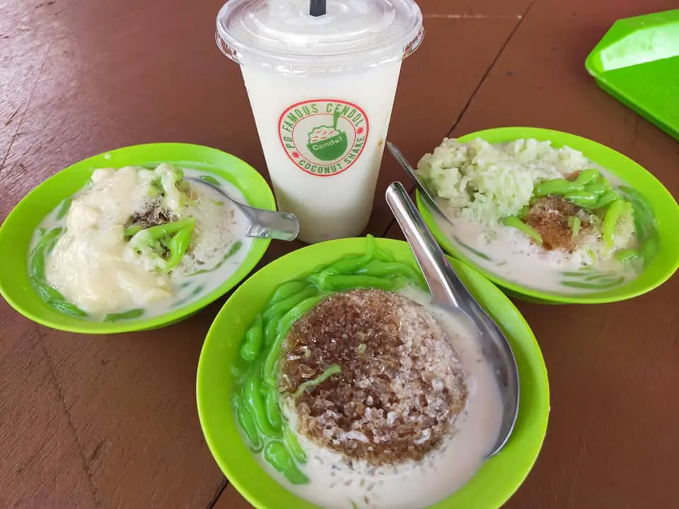 PD-Famous-Cendol-Coconut-Shake-Dishes