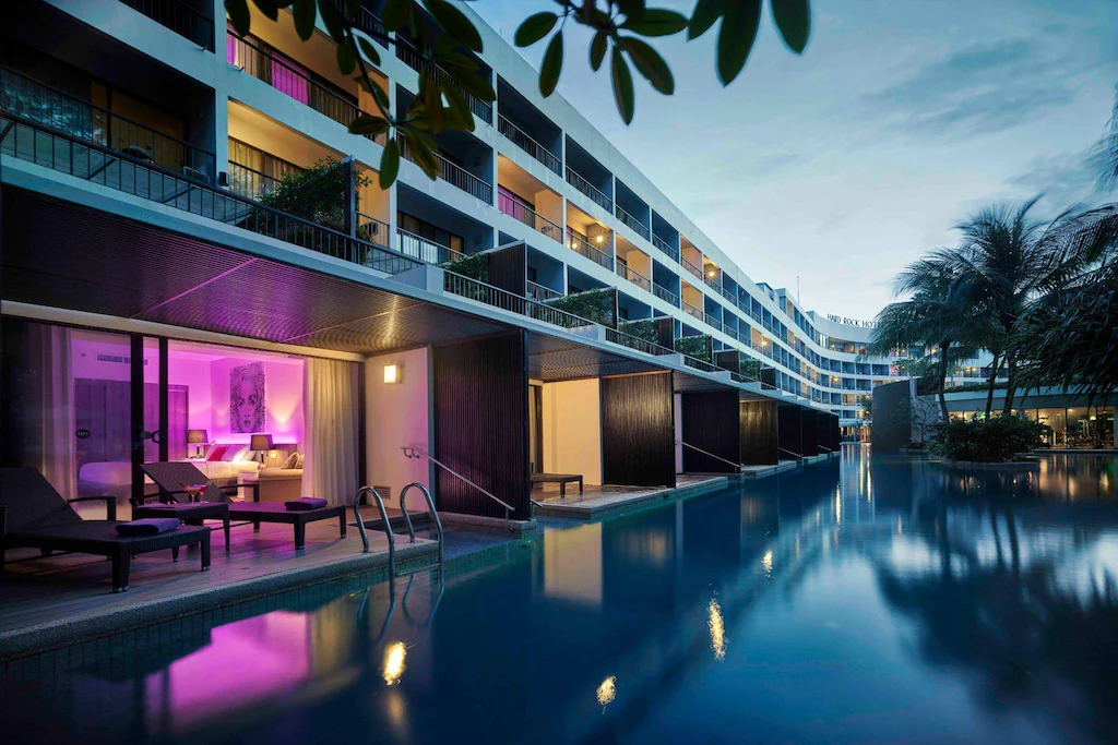 Hard-Rock-Hotel-Penang-pool