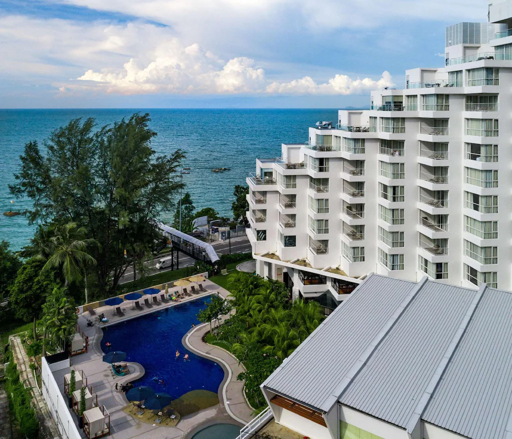 DoubleTree-Resort-by-Hilton-Penang.