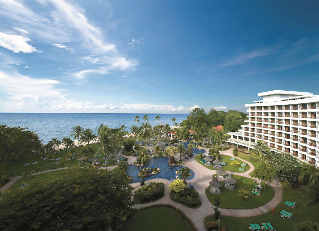 Shangri-Las-Golden-Sands-Penang