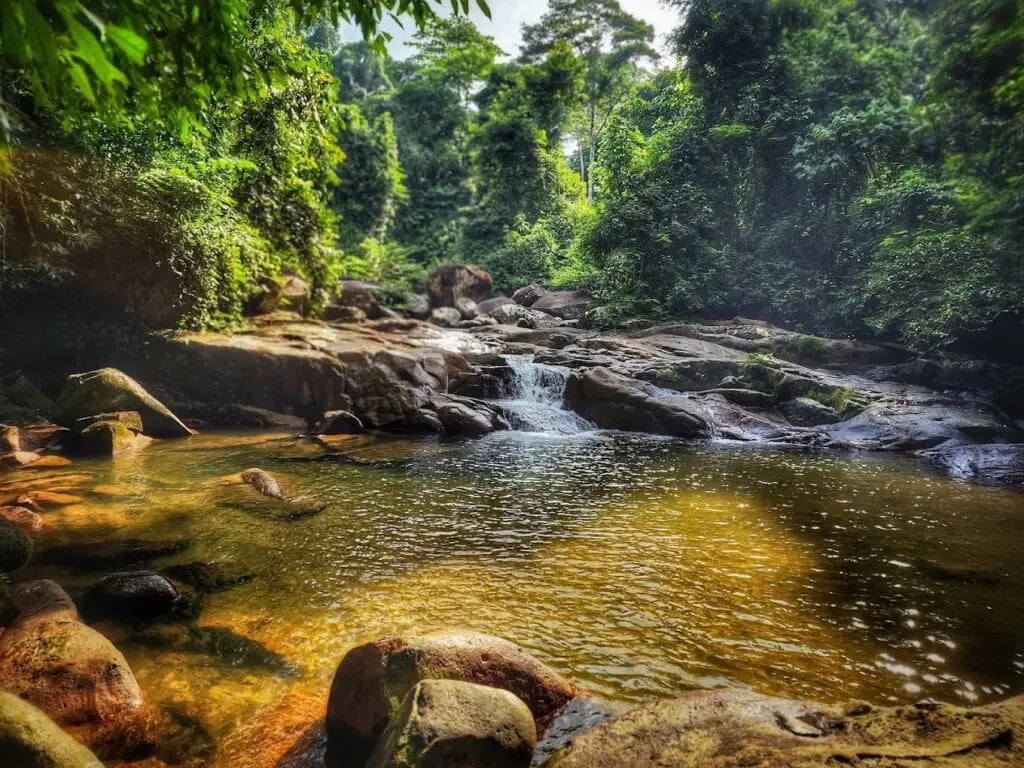 Lubuk-Teja-Waterfall